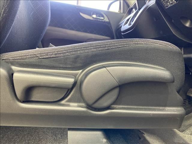 ���X�ł͔N�ԂP�O�O�O��ȏ��̔����Ă���v���̃X�^�b�t�����q�l�̃��C�t�X�^�C���ɍ��������Ԃ����Љ�I���q�l�̃J�[���C�t�ɂ҂�����ƍ�������������Ă����Ă��������܂��B