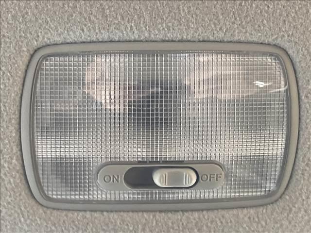 ���X�ł́A�Ԍ��A�����A���A�h���A���b�J�[�A���[�h�T�[�r�X�ɕK�v�Ȏw��H��A�ݔ����O���[�v��Ђł��ׂĊ������Ă��܂��B