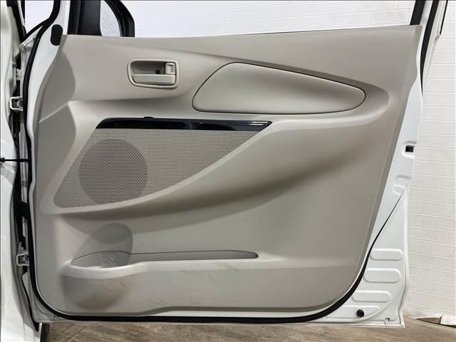 デイズ Ｊ　純正ナビ　フルセグＴＶ　Ｂｌｕｅｔｏｏｔｈ　ＣＤ再生　ＥＴＣ　衝突軽減ブレーキ　スリップ防止　キーレス　電動格納ドアミラー　パワーウィンドウ　パワーステアリング　エアバッグ　ベンチシート（22枚目）