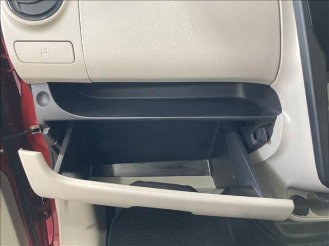 eKワゴン E オーディオ 電動格納ドアミラー キーレス ETC シートヒーター パワーウィンドウ パワーステアリング ABS ベンチシート 純正ホイールキャップ(30枚目)