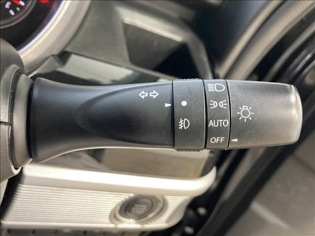 スペーシアカスタム ハイブリッドＸＳ　ナビ　ワンセグＴＶ　Ｂｌｕｅｔｏｏｔｈ　ＣＤ・ＤＶＤ再生　ＥＴＣ　両側電動スライドドア　車線逸脱防止　衝突軽減ブレーキ　スリップ防止　障害物センサー　アイドリングストップ　ＬＥＤヘッドライト（12枚目）