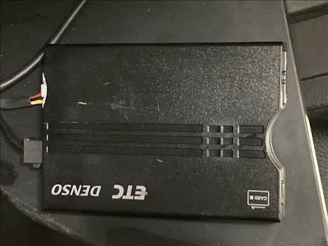 スペーシアカスタム ハイブリッドＸＳ　ナビ　ワンセグＴＶ　Ｂｌｕｅｔｏｏｔｈ　ＣＤ・ＤＶＤ再生　ＥＴＣ　両側電動スライドドア　車線逸脱防止　衝突軽減ブレーキ　スリップ防止　障害物センサー　アイドリングストップ　ＬＥＤヘッドライト（32枚目）