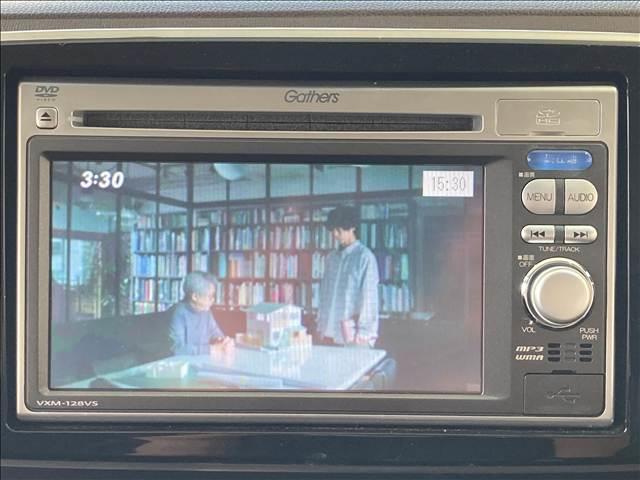 N-ONE プレミアム 純正ナビ ワンセグTV バックカメラ ABS Wエアバック 横滑り防止装置 アイドリングストップ 純正アルミホイール HIDヘッドライト オートエアコン スマートキー(6枚目)