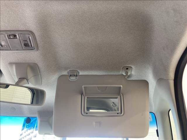 タント カスタムＲＳ　トップエディションＳＡＩＩ　ナビ　フルセグ　ＤＶＤ　Ｂｌｕｅｔｏｏｔｈ対応　バックカメラ　ＥＴＣ　衝突軽減ブレーキ　横滑り防止装置　車線逸脱防止装置　両側電動スライドドア　純正アルミホイール　ＬＥＤヘッドライト　スマートキー（30枚目）