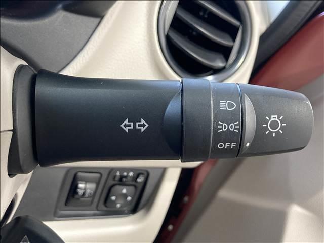 eKワゴン E ナビ ワンセグTV CD再生 バックカメラ ABS Wエアバック 衝突安全ボディ 運転席シートヒーター ベンチシート キーレスエントリー(12枚目)