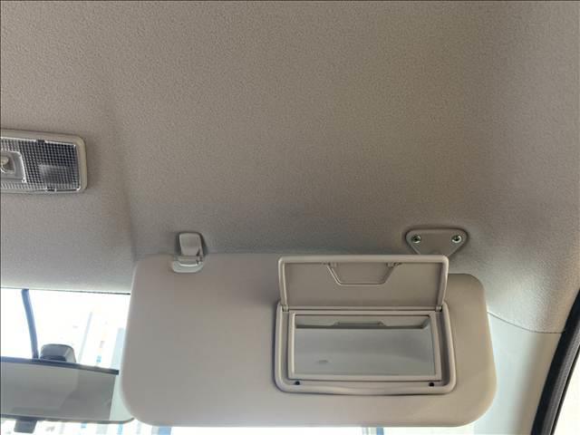 eKワゴン E ナビ ワンセグTV CD再生 バックカメラ ABS Wエアバック 衝突安全ボディ 運転席シートヒーター ベンチシート キーレスエントリー(30枚目)