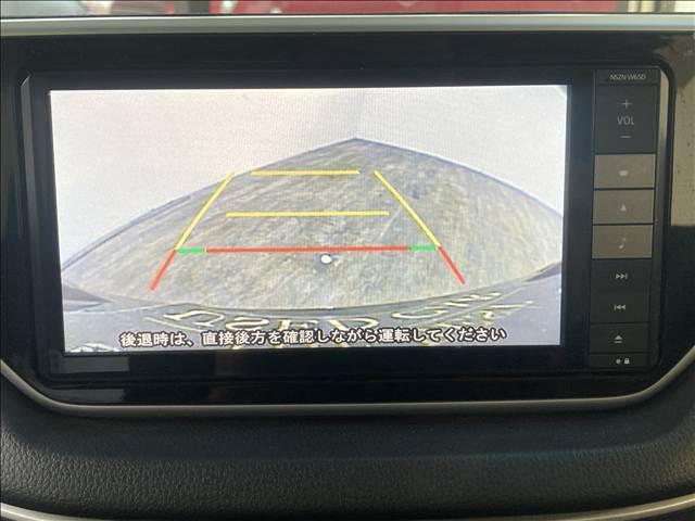 ムーヴ カスタム　Ｘ　ハイパーＳＡ　ナビ　フルセグＴＶ　ＤＶＤ再生　Ｂｌｕｅｔｏｏｔｈ対応　バックカメラ　ＥＴＣ車載器　衝突軽減ブレーキ　横滑り防止装置　衝突安全ボディ　盗難防止装置　純正アルミホイール　ＬＥＤヘッドライト　スマートキー（9枚目）