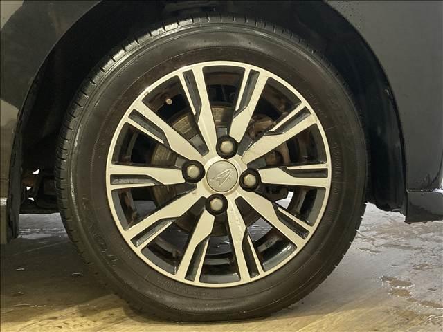 ムーヴ カスタム　Ｘ　ハイパーＳＡ　ナビ　フルセグＴＶ　ＤＶＤ再生　Ｂｌｕｅｔｏｏｔｈ対応　バックカメラ　ＥＴＣ車載器　衝突軽減ブレーキ　横滑り防止装置　衝突安全ボディ　盗難防止装置　純正アルミホイール　ＬＥＤヘッドライト　スマートキー（20枚目）