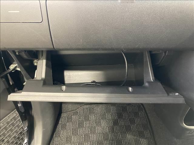 ムーヴ カスタム　Ｘ　ハイパーＳＡ　ナビ　フルセグＴＶ　ＤＶＤ再生　Ｂｌｕｅｔｏｏｔｈ対応　バックカメラ　ＥＴＣ車載器　衝突軽減ブレーキ　横滑り防止装置　衝突安全ボディ　盗難防止装置　純正アルミホイール　ＬＥＤヘッドライト　スマートキー（35枚目）