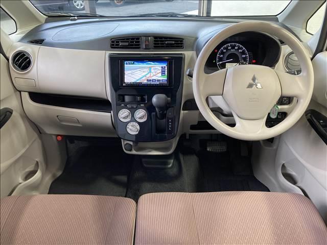 ｅＫワゴン Ｅ　ナビ　フルセグ　ＤＶＤ再生　Ｂｌｕｅｔｏｏｔｈ対応　ＥＴＣ車載器　ＡＢＳ　Ｗエアバック　衝突安全ボディ　運転席シートヒーター　ベンチシート　キーレスエントリー（2枚目）