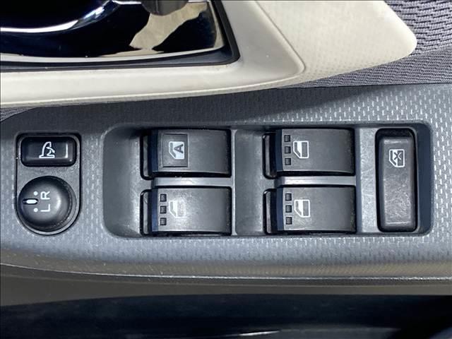 ���X�ł͔N�ԂP�O�O�O��ȏ��̔����Ă���v���̃X�^�b�t�����q�l�̃��C�t�X�^�C���ɍ��������Ԃ����Љ�I���q�l�̃J�[���C�t�ɂ҂�����ƍ�������������Ă����Ă��������܂��B