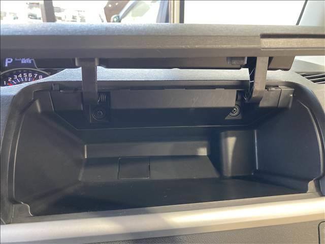 �h���X�ł͖�����������̂����X�𒸂��Ă���܂��B���ׁ̈A�����X�̍ۂɂ͗��X�\����������߂��Ă���܂��B�@��]�̓��ɂ��A���ԁA���Ԃ�I�����ė\������肢�v���܂��B