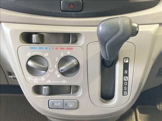 ミライース Ｌ　“ＳＡ”　純正ＣＤコンポ　ＥＴＣ車載器　衝突軽減ブレーキ　横滑り防止装置　衝突安全ボディ　ＡＢＳ　Ｗエアバック　アイドリングストップ　キーレスエントリー（6枚目）