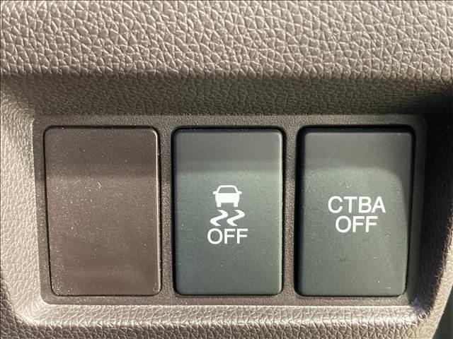 �y�����ԂR�X�D�W���~���X�̌y�X�}�C���͒n��ő勉�A�I�[�����[�J�[���戵���A�펞�R�O�O��ȏ�̍݌ɂ�W�����Ă��܂��B