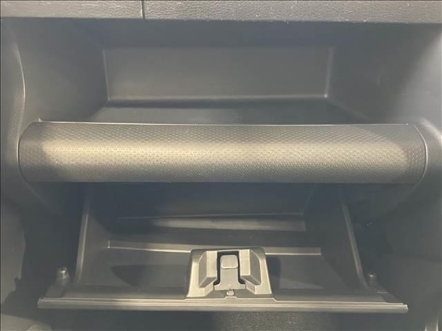 ���X�ł́A�Ԍ��A�����A���A�h���A���b�J�[�A���[�h�T�[�r�X�ɕK�v�Ȏw��H��A�ݔ����O���[�v��Ђł��ׂĊ������Ă��܂��B