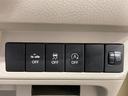 Ｌ　ＣＤオーディオ　ＥＴＣ　スリップ防止　衝突軽減ブレーキ　アイドリングストップ　シートヒーター　電動格納ドアミラー　ベンチシート　プッシュスタート　スマートキー　パワーウィンドウ　パワーステアリング（22枚目）