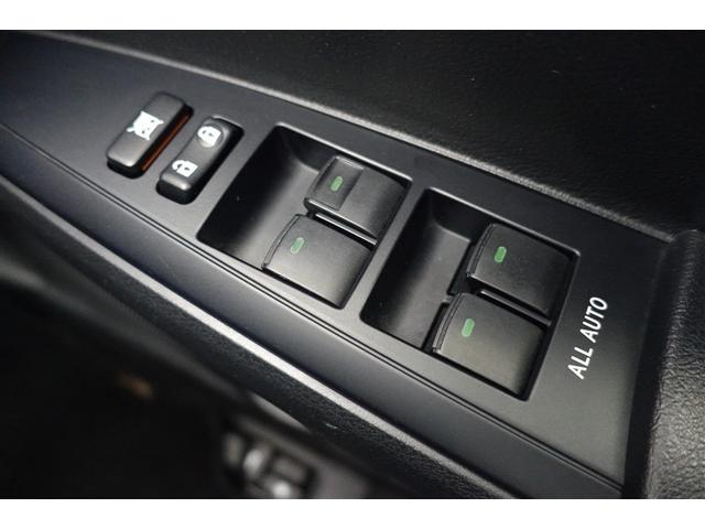カローラアクシオ ハイブリッド　ＥＣＯモード　地デジＴＶ　ＤＶＤ再生機能　ＥＳＣ　エアコン　ワイヤレスキー　デュアルエアバッグ　バックモニター　サイドエアバッグ　ナビＴＶ　パワーステアリング　運転席エアバッグ　メモリナビ　ＡＢＳ（37枚目）