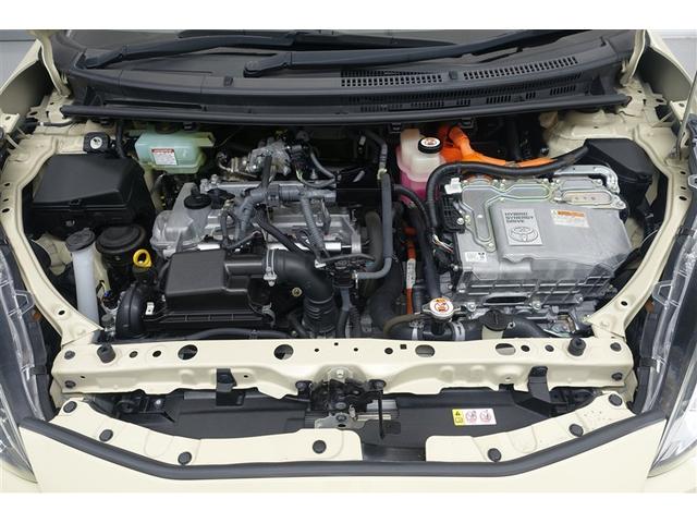 アクア クロスオーバー　グラム　セキュリティアラーム　点検記録簿　ＤＶＤ再生　バックカメラ　ワンオーナー　メモリーナビ　ＥＴＣ　ドラレコ　アルミ　ナビ＆ＴＶ　横滑り防止　キーレス　エアバック　ミュージックプレイヤー接続可　ＡＢＳ（19枚目）