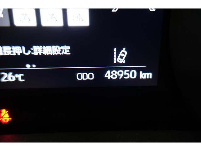ヤリス ハイブリッドＺ　ＰＣＳ　整備記録簿　ＤＶＤ　地デジ　ＡＷ　Ｂカメラ　アイドリングストップ車　ＬＥＤランプ　スマキー　ＥＴＣ付き　メディアプレイヤー接続　ナビＴＶ　ＶＳＣ　パワステ　１オナ車　クルコン　キーフリー（17枚目）