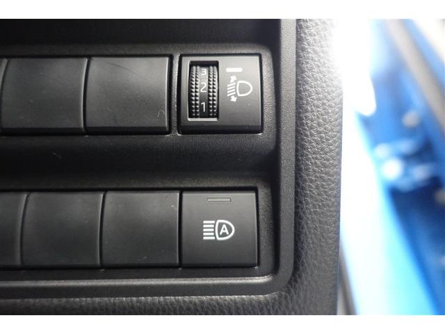 ヤリス ハイブリッドＺ　ＰＣＳ　整備記録簿　ＤＶＤ　地デジ　ＡＷ　Ｂカメラ　アイドリングストップ車　ＬＥＤランプ　スマキー　ＥＴＣ付き　メディアプレイヤー接続　ナビＴＶ　ＶＳＣ　パワステ　１オナ車　クルコン　キーフリー（31枚目）