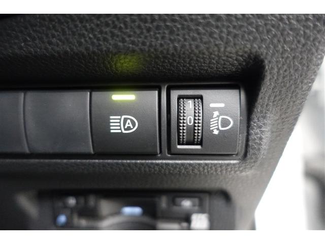 カローラクロス ハイブリッド　Ｚ　電動シート　衝突軽減ブレ　メモリーナビ　ＬＥＤライト　オートクルーズコントロール　ミュージックプレイヤー接続可　キーレス　アルミホイール　フルセグＴＶ　ドラレコ　４ＷＤ　スマートキー　盗難防止システム（31枚目）