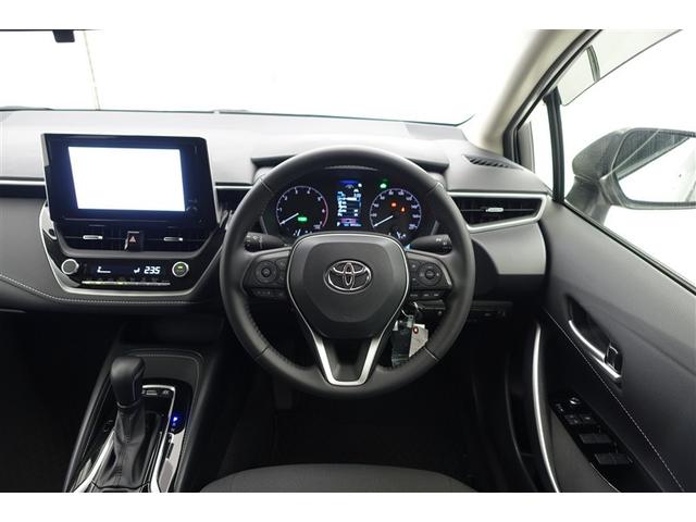 �X�^�C���b�V���ȃC���p�l����ł��I�^�]�̍ہA��ɖڂɂ��镔���́A�V�b�N�ɂ܂Ƃ߂��O���̗��Ȃ��f�U�C�����l�C�ł��I