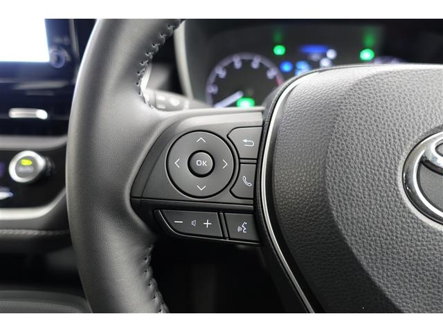 �X�e�A�����O�X�C�b�`���ځI�n���h�������𗣂��Ȃ��Ă��A�茳�̃X�C�b�`�ŉ��ʒ��߂Ȃǂ��o���܂��B�^�]�ȂɎ��������炳�Ȃ��Ă����삪�o���Ĉ��S�ł��I