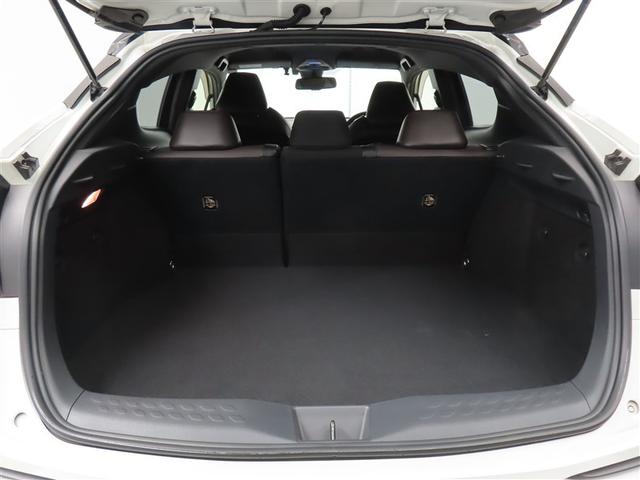 Ｃ－ＨＲ Ｇ　エマージェンシーブレーキ　１オーナ　カーテンエアバック　ＥＳＣ　パワーウインドウ　バックモニタ－　パワステ　ＬＥＤヘッドライ　ＴＶナビ　キーレスエントリー　フルオートエアコン　ＡＷ　アイドルストップ（7枚目）