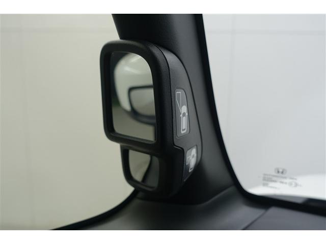 Ｎ－ＢＯＸカスタム Ｌターボ　Ｗパワスラ　スマキ　プリクラッシュセーフティー　地デジ対応　後カメラ　ＥＳＣ　サイドエアバック　ＥＣＯＮ　ＤＶＤ再生可　キーレスエントリー　ＬＥＤヘットライト　Ａクルーズ　ナビＴＶ　ＥＴＣ付　Ｄレコ（39枚目）