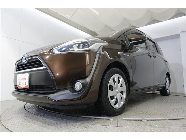 シエンタ ハイブリッドＧ　左右パワースライド　エコモード　スマートエントリー　ＬＥＤライト　ＢＫカメラ　Ｗエアバッグ　イモビ　エアバック　メンテナンスノート　横滑り防止　地上デジタル　ＤＶＤ視聴可能　ＡＵＸ　ＴＶナビ　ＥＴＣ（21枚目）