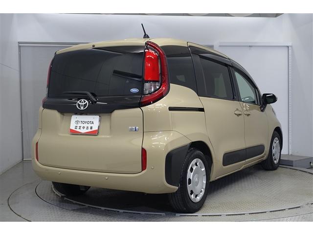 �o�b�N�h�A�͑傫����ɒ��ˏオ��܂��̂ŉו��̏o��������ȒP�ɏo���܂��B�J�̓��ɂ̓o�b�N�h�A���J�����ɂȂ��Ă���܂��恙