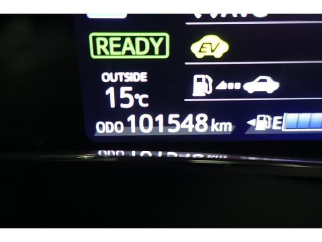 ���B�e���̑��s�����͖�P�O�D�Q���j���ł��B���S�̃����O�����ۏؕt���ł��B