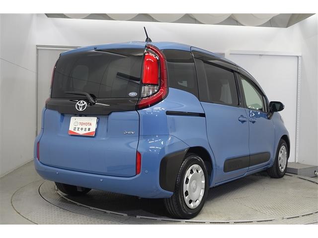 �o�b�N�h�A�͑傫����ɒ��ˏオ��܂��̂ŉו��̏o��������ȒP�ɏo���܂��B�J�̓��ɂ̓o�b�N�h�A���J�����ɂȂ��Ă���܂��恙