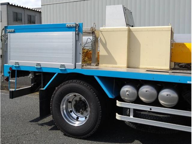 スーパーグレート 　ポンプ車　ＰＴＯ付き追加ラジエター　ＰＴＯオイルクーラー（11枚目）