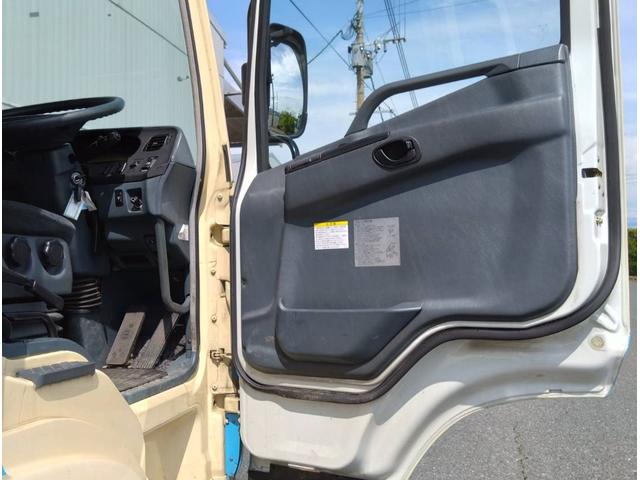 スーパーグレート 　ポンプ車　ＰＴＯ付き追加ラジエター　ＰＴＯオイルクーラー（12枚目）