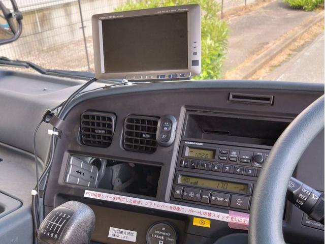 スーパーグレート 　ポンプ車　ＰＴＯ付き追加ラジエター　ＰＴＯオイルクーラー（16枚目）