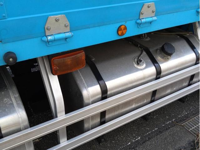 スーパーグレート 　ポンプ車　ＰＴＯ付き追加ラジエター　ＰＴＯオイルクーラー（27枚目）