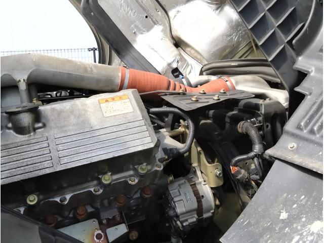 スーパーグレート 　ポンプ車　ＰＴＯ付き追加ラジエター　ＰＴＯオイルクーラー（32枚目）