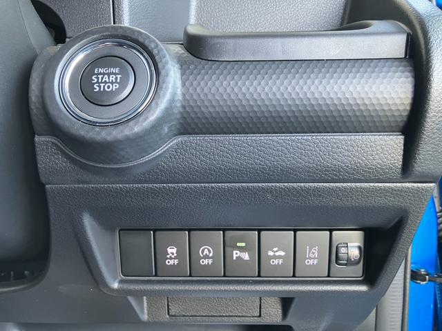 キーレスプッシュスタート。豊富な装備も魅力的!各機能の切り替えボタンは運転席から操作ラクラク。