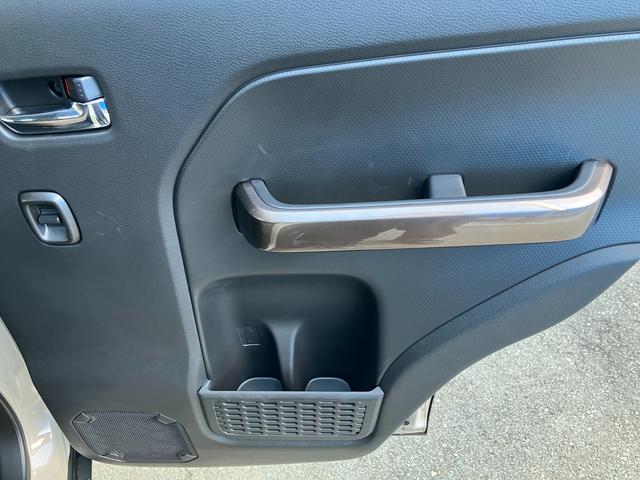 クロスビー HYBRID MZ 4型 全方位カメラ装着車/サポカー ホワイト2トーンルーフ│インパネブラウン│LEDヘッドランプ│デュアルカメラブレーキサポート│オートエアコン│16インチアルミホイール(33枚目)