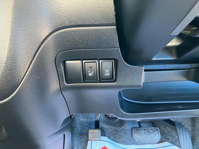 スペーシアカスタムZ 全方位モニター付ナビ装着車/サポカー ディスチャージ(HID)ヘッドランプ│後席左側パワースライドドア│14インチアルミホイール│オートエアコン(30枚目)