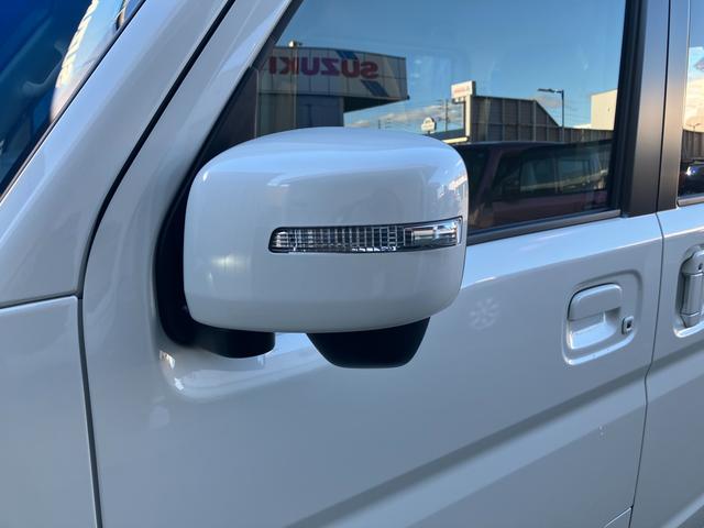 �h�A�~���[�͌������s�҂�����E�C���J�[�悭������Ɛl�C�́y�k�d�c�T�C�h�^�[�������v�z�t�ł��B