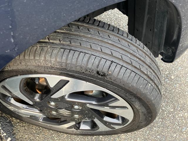 スペーシアカスタム ＨＹＢＲＩＤ　ＸＳ　スズキコネクト装着車／サポカー　全方位モニター付ナビ│後席両側パワースライドドア│デュアルセンサーブレーキサポートＩＩ│ＬＥＤヘッドランプ│１５インチアルミホイール│ブラック２トーン（20枚目）