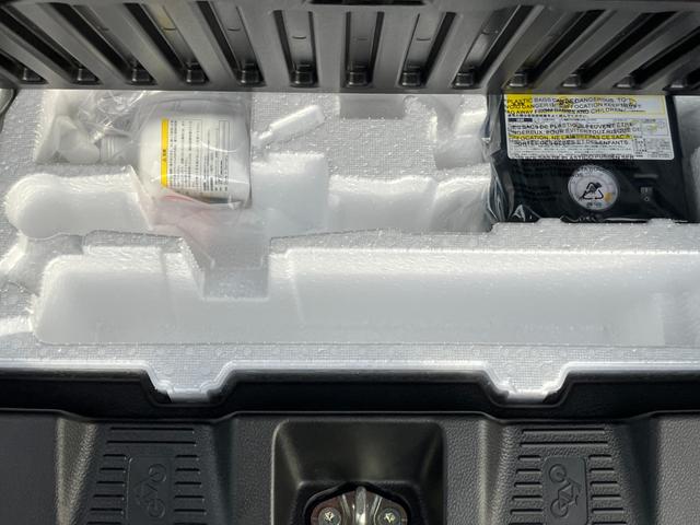 スペーシアカスタム ＨＹＢＲＩＤ　ＸＳ　スズキコネクト装着車／サポカー　全方位モニター付ナビ│後席両側パワースライドドア│デュアルセンサーブレーキサポートＩＩ│ＬＥＤヘッドランプ│１５インチアルミホイール│ブラック２トーン（24枚目）