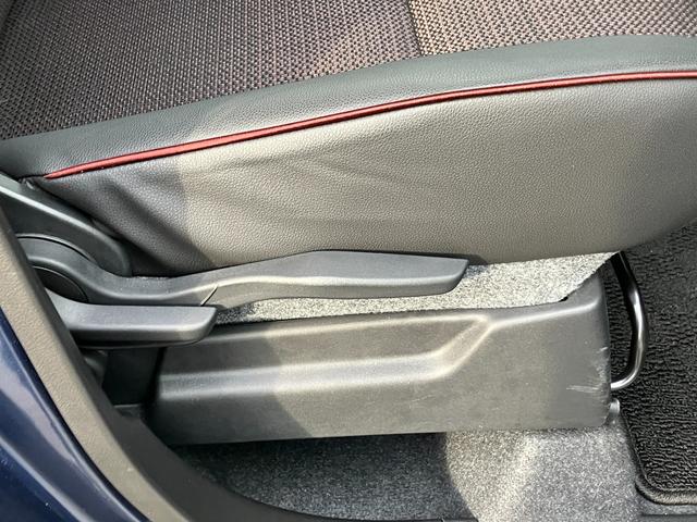 スペーシアカスタム ＨＹＢＲＩＤ　ＸＳ　スズキコネクト装着車／サポカー　全方位モニター付ナビ│後席両側パワースライドドア│デュアルセンサーブレーキサポートＩＩ│ＬＥＤヘッドランプ│１５インチアルミホイール│ブラック２トーン（32枚目）