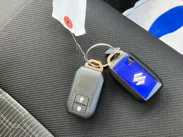 �u���[�̃X�}�[�g�L�[���Z�b�g�ł��p�ӂ��܂����B