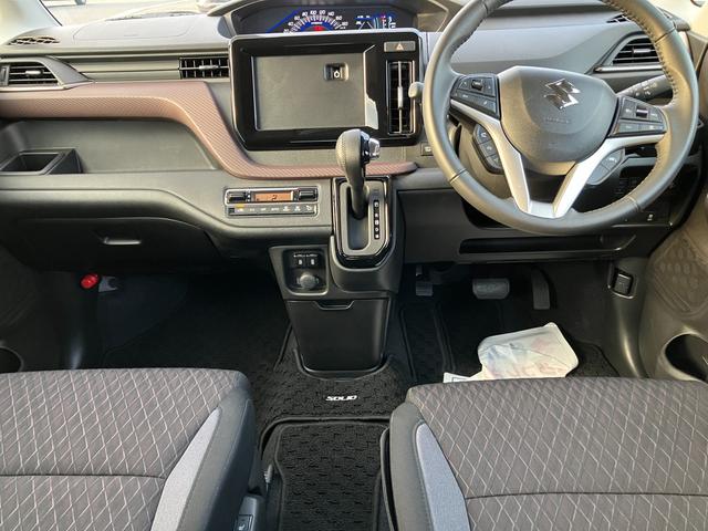 �u���b�N��̃J���[�Z���^�[���[�^�[�I�N�[���ȃC���p�l�I�^�]�ȑ��Ɂy�C���p�l�A�b�p�[�{�b�N�X�z���݁B