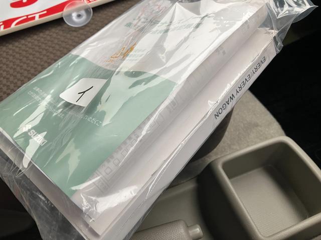 エブリイ ＰＣ　６型　ＬＥＤヘッドランプ／サポカー　デュアルカメラブレーキサポート│マニュアルエアコン│１２インチホイールキャップ│マニュアルエアコン（22枚目）