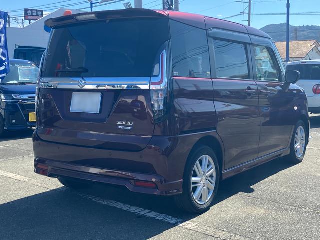 �E�΂ߌ�납��̓����I�ȃt�H�����B�X�|�[�e�B�ȁy���[�t�G���h�X�|�C���[�z�����p���������߂܂��I