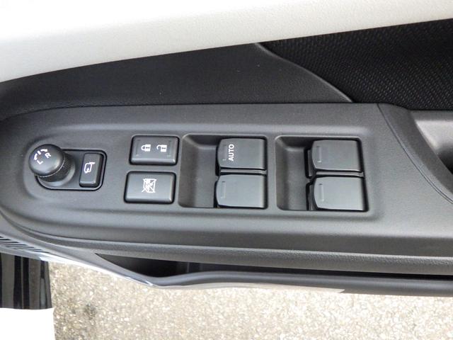 スイフト ＨＹＢＲＩＤ　ＭＺ　全方位モニター付ナビ　スズキコネクト対応　セーフティサポート　アダプティブクルーズコントロール　ブラインドスポットモニター　リヤクロストラフィックアラート　サイド＆カーテンエアバッグ　ＬＥＤヘッド＆ポジション＆フォグ　電動パーキングブレーキ（19枚目）